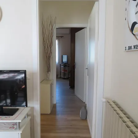 “bouganville” Loc Avane Pisa Apartment